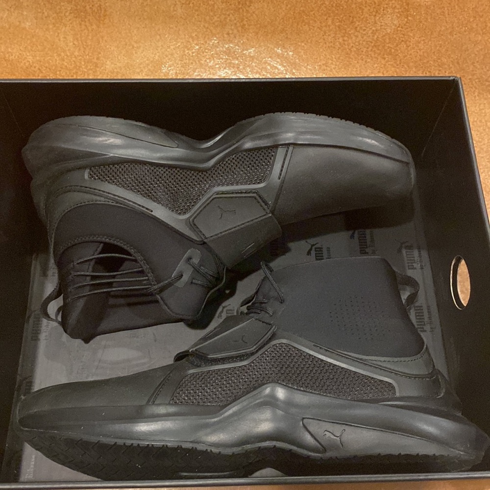 Rihanna Fenty Trainers Puma Leather Hi Women’s size 8